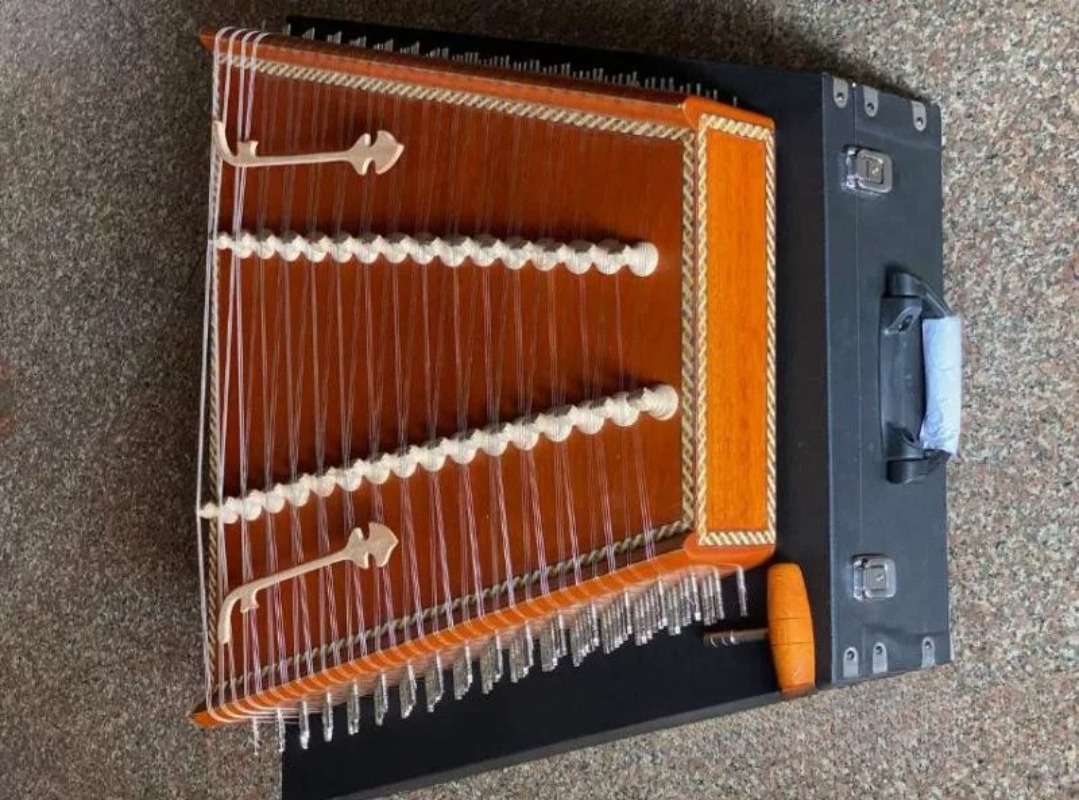 인도에서 수입된 인도식 돌시머, 산투르, 밴조 산투르, - Musical Instrument In India 리뷰 및 가격
